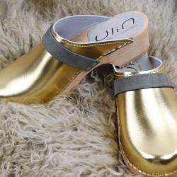 Sabots en bois femme et cuir m&eacute;tallis&eacute; bande nubuck ou cuir M&eacute;tal dor&eacute;