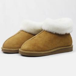 Chaussons mouton su&eacute;dois pour femme avec couture moka