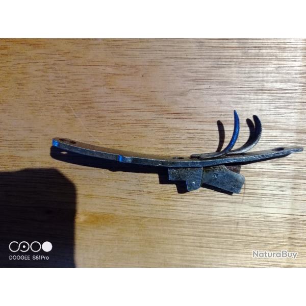 Sous garde version sans ressort fusil � percussion