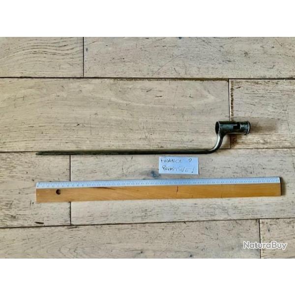 Ba�onnette XVIIIe primitive