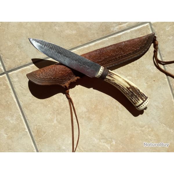 Poignard, couteau, dague exceptionnelle de qualit� et de finition ,  superbe �tui gros cuir