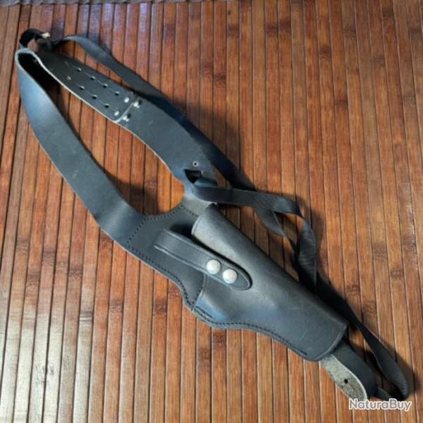 HOLSTER D'�PAULE NOIR R�GLABLE