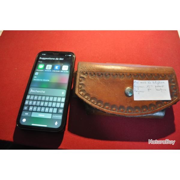 Etui cuir de t�l�phone portable de ceinture