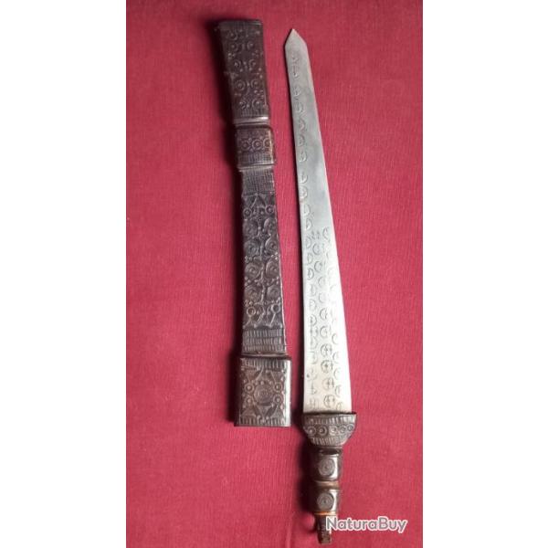 Couteau machette africain avec fourreau 50 cm lame 38 damasquin�e