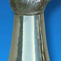 Gobelet en &eacute;tain eau de vie t&ecirc;te de sanglier