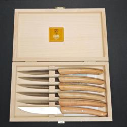 Set de 6 couteaux &agrave; steak Laguiole Claude Dozorme - Manche en gen&eacute;vrier - Coffret bois