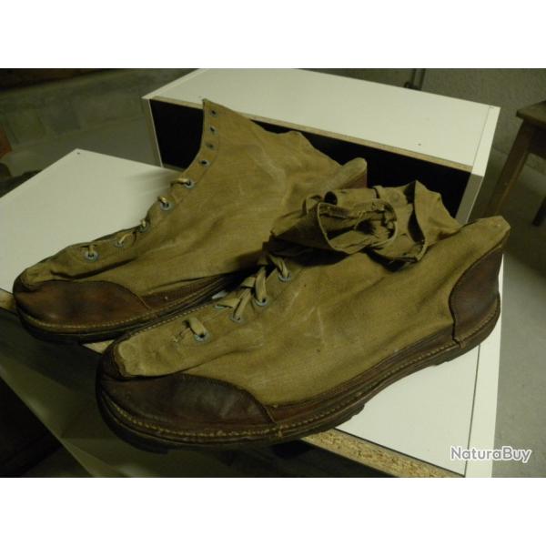 CHAUSSON A NEIGE MILITARIA