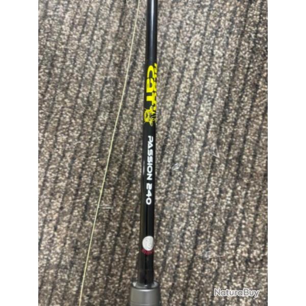 Canne Black cat Passion 240 avec moulinet Penn Fierce 3 taille 5000