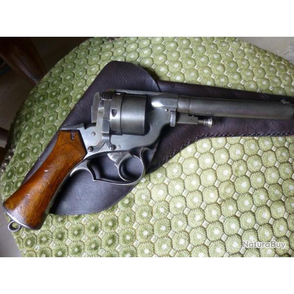 magnifique revolver PERRIN � double action calibre 12 mm , mod�le 1865 � carcasse ferm�e + �tui cuir