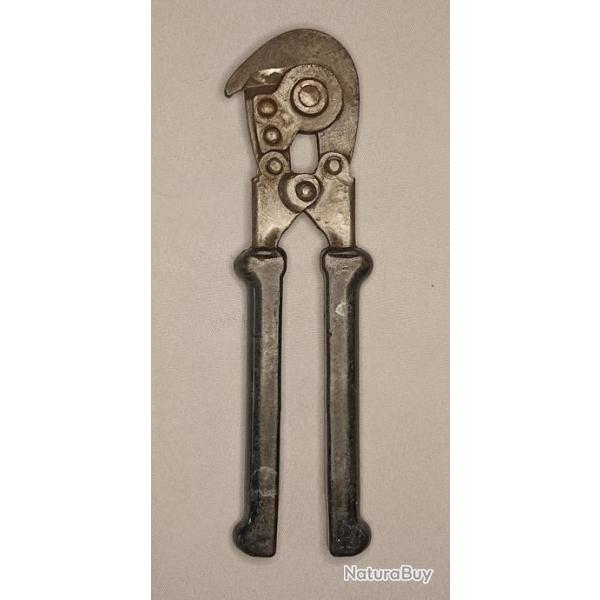 Pince coup barbel� Arm�e fran�aise Indo 1947