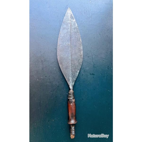 ANCIEN COUTEAU AFRICAIN FEUILLE KOTA CIRCA 1900 ETHNIQUE, GABON / CONGO