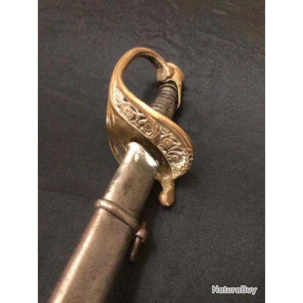 sabre d'officier modele1845 avec son fourreau