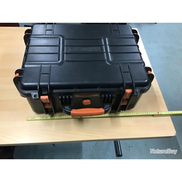 Valise de transport �tanche pressuris�e VANGARD 56x40cm