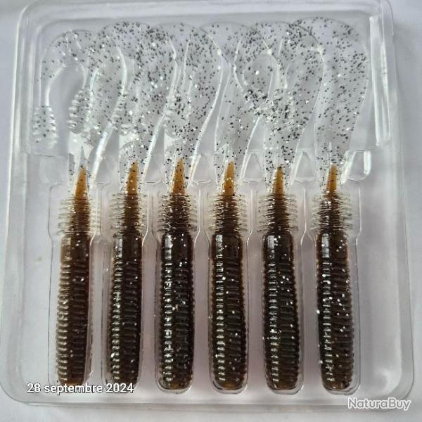 Lot de 6 Leurres Souples MEGABASS � paillettes , leurre counter grub wagasagi 12.5 cm