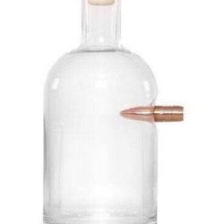 D&eacute;canteur &agrave; Whisky 740ml LUCKY SHOT