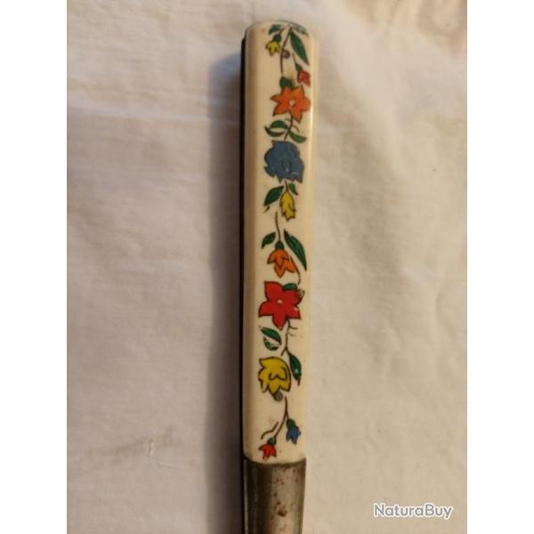 A vendre couteau pliant vendetta corse (v�ritable) lame 19.57cm avec manche 42.5cm