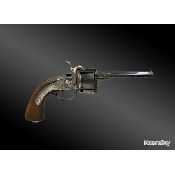 Revolver � percussion syst�me EYRAUD, avec son �tui d'origine - France - XIX�me si�cle