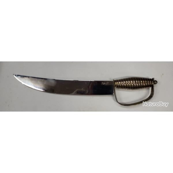 sabre  champagne Thiers