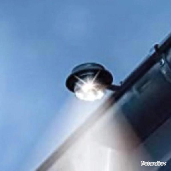 3 Lampes solaires pour goutti�re
