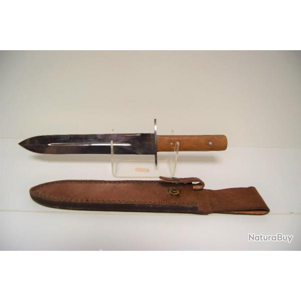 D�stockage ! - Dague de chasse avec son �tui cuir