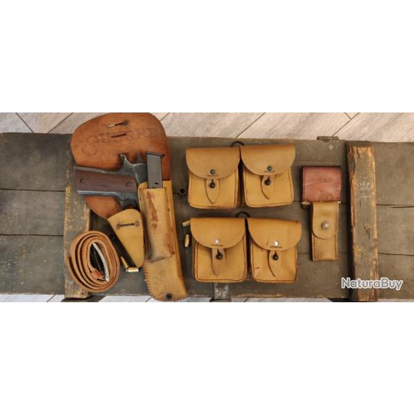 Holster ceinture et poches tactiques en cuir couleur d�sert