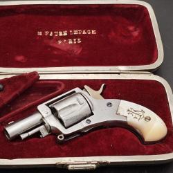 REVOLVER THE PUPPY FAURE LEPAGE A PARIS CALIBRE 7MM CF EN COFFRET ETUI CIGARRE VERS 1870 - FRANCE XI