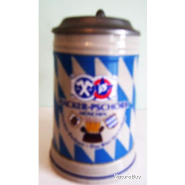 Chope � bi�re porcelaine grise � losanges bleus et blancs MUNCHEN (Allemagne)