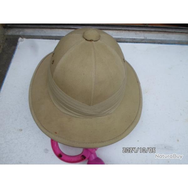 CASQUE COLONIAL FABRICATION CIVILE.FABRIQUE AU .ZIMBABWE