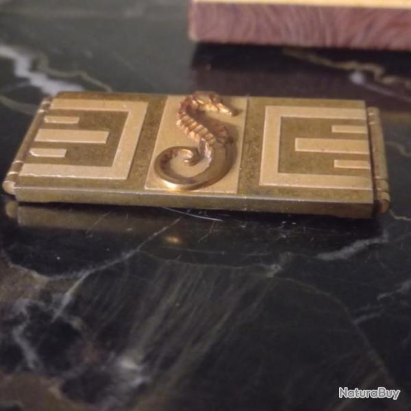 Belle broche " JEAN PAINLEV� "  L ' HIPPOCAMPE  ART D�CO 1930