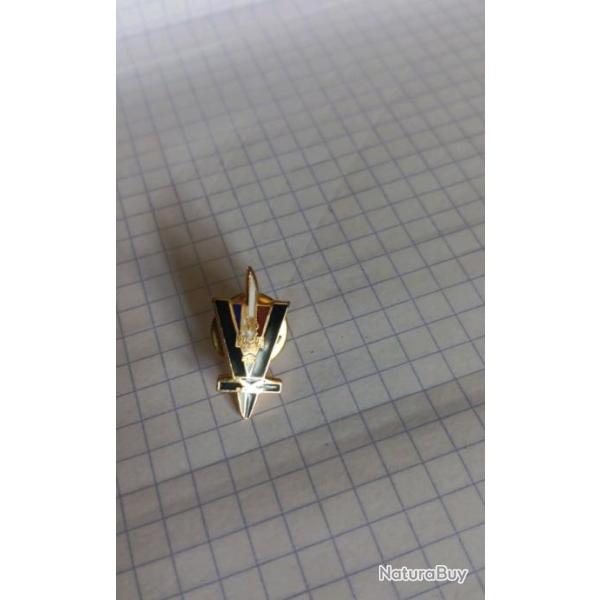 Pin's Arm�e militaire G�nie ? Ref 3329