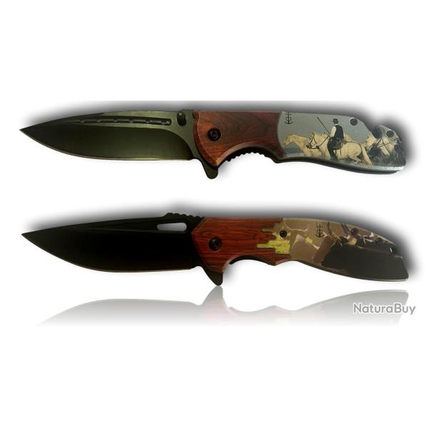 LOT 2 COUTEAUX PLIANT CHEVAUX ET TAUREAUX