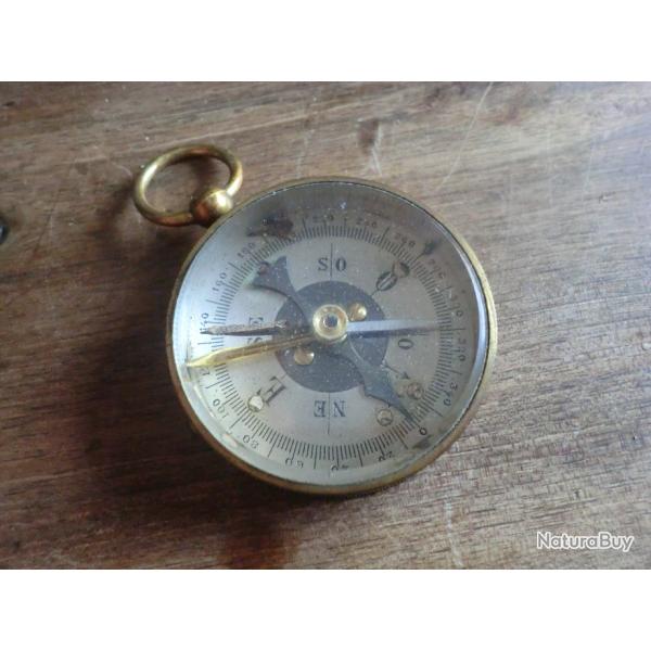 ancienne  boussolle  pourtour  verre biseaut