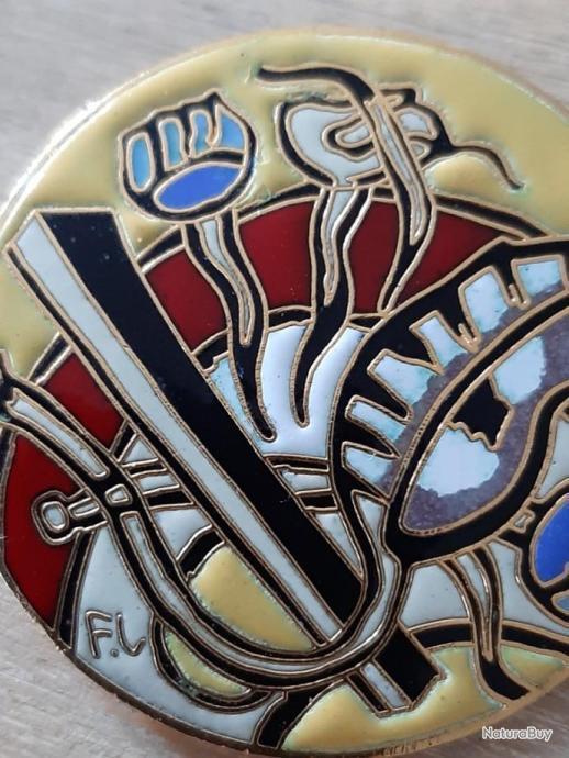 Insigne Broche Ancien En Laiton émaillé - Époque Miller, Voyage éducatif