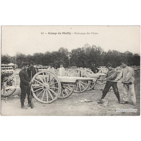 CPA MILITARIA  -  CAMP DE MAILLY  -  NETTOYAGE DES PI�CES