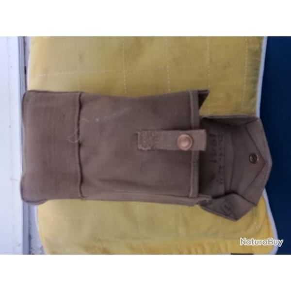 Superbe pouch porte chargeurs cartouchi�re anglais canadien 2 ND War excellent �tat fabrication 1941