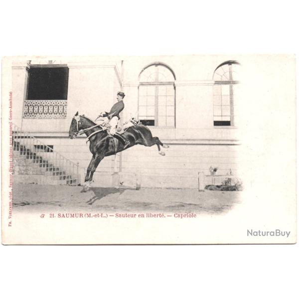 CPA MILITARIA  -  SAUMUR  -  SAUTEUR EN LIBERT�  -  CAPRIOLE