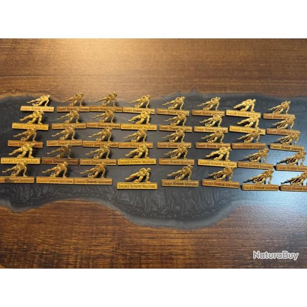 Lot de 40 �� brevet sportif militaire�� or