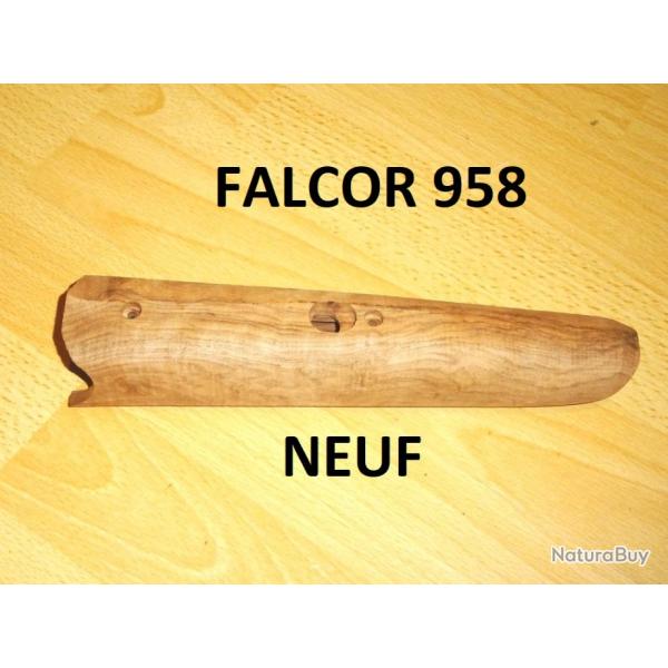 devant bois NEUF fusil FALCOR 958 � vernir trou rond MANUFRANCE - VENDU PAR JEPERCUTE (S20M342)