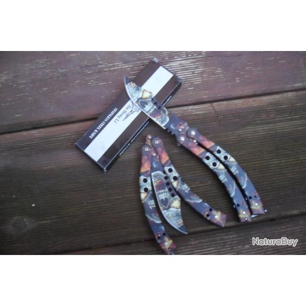 Couteau Papillon Balisong Color� Incurv� 22 Cm Lame Courb�e Mad Zombie