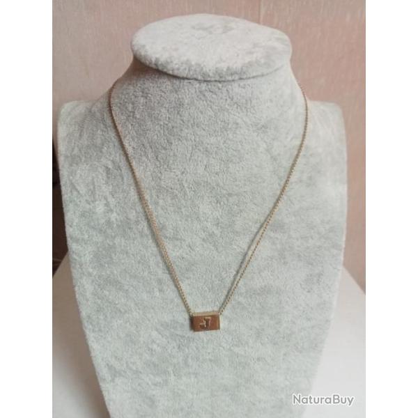 collier ancien  longueur 19cm,0  ferm�