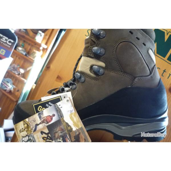 CHAUSSURES DE MONTAGNE AKU SUPERALP