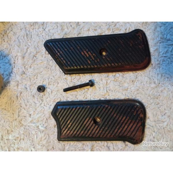 Militaria Allemand WW2 Plaquette + Vis Poign�e STG 44