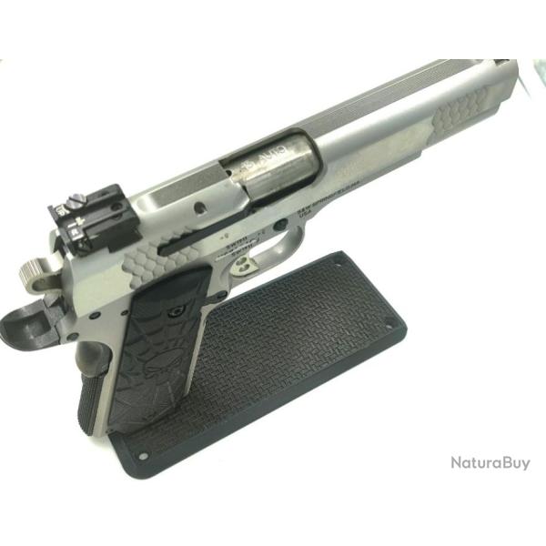 Support pr�sentoir pistolet pour 1911 sw  ou  tout mod�le d'arme sur simple demande