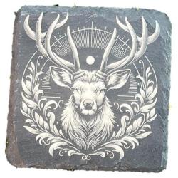 Dessous de verre carr&eacute; x4 en ardoise de 10 cm t&ecirc;te de cerf couronne