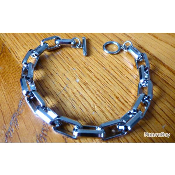 SUPERBE//MASSIF//GRAND BRACELET EN ACIER INOX ARGENTE A FERMOIR FACILE = 22cm