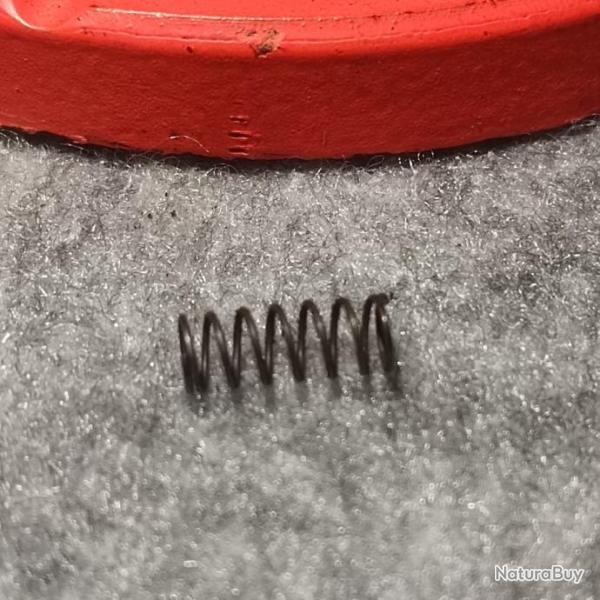 Manufrance FALCOR cal12 Sup - Pieces - Ressort de Percuteur 2