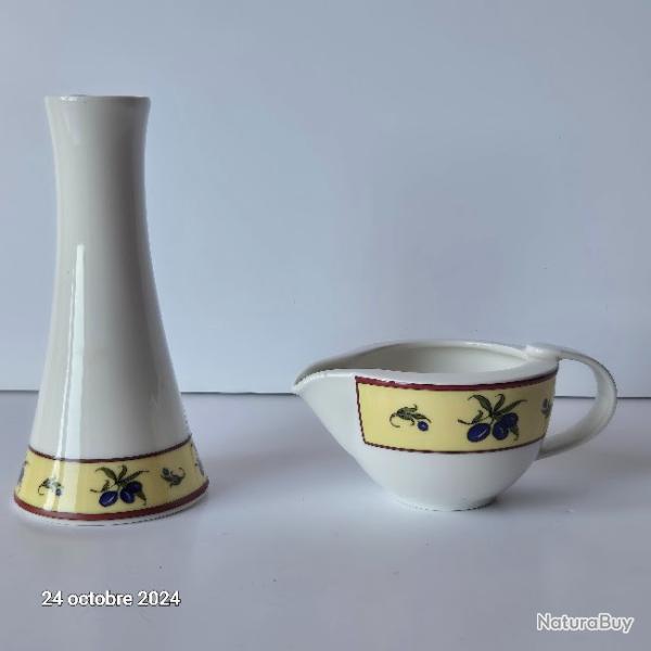 Lot de 2 ustensiles Villeroy et Boch, un pot � lait ou cr�mier et un soliflore