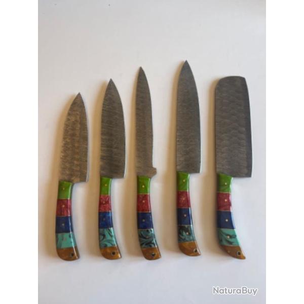 Set de couteaux en acier de Damas - Manche en r�sine.