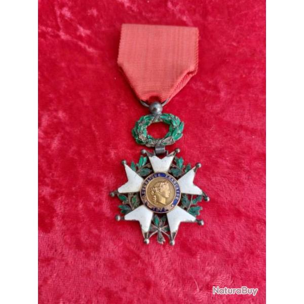 Croix de chevalier de la l�gion d'honneur en argent WW2 III� r�p 10