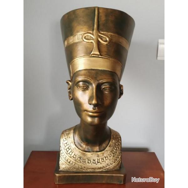 Buste de Nefertiti taille r�elle